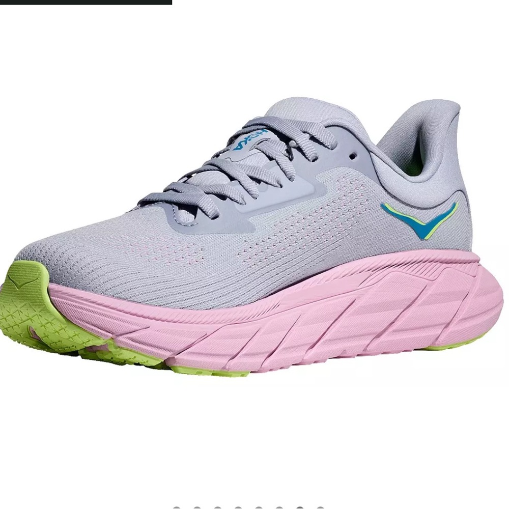 HOKA Women's Arahi 7 Running Shoes